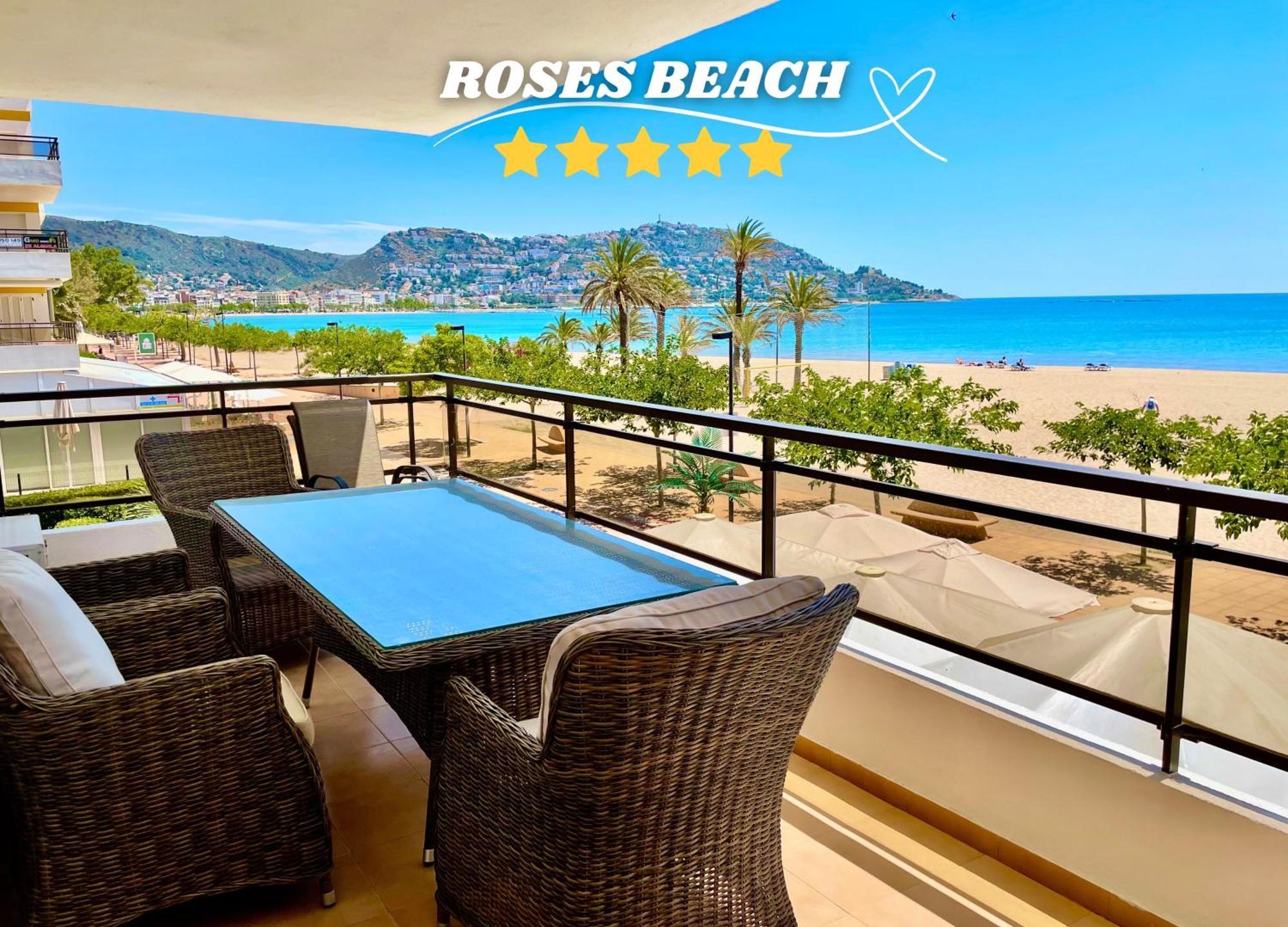 Roses Beach Екстер'єр фото